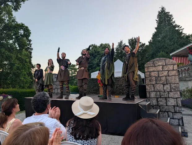 Schlussapplaus für eine gelungene Vorstellung von Macbeth