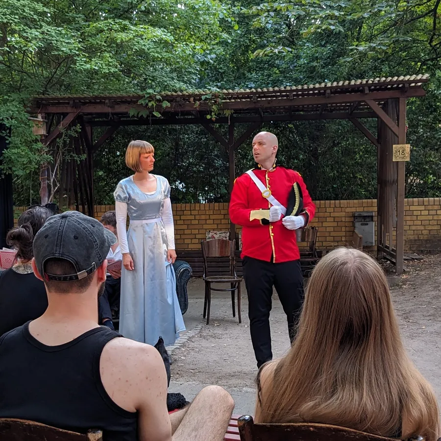 Szenenfoto von "Stolz und Vorurteil" der Eumeniden Leipzig