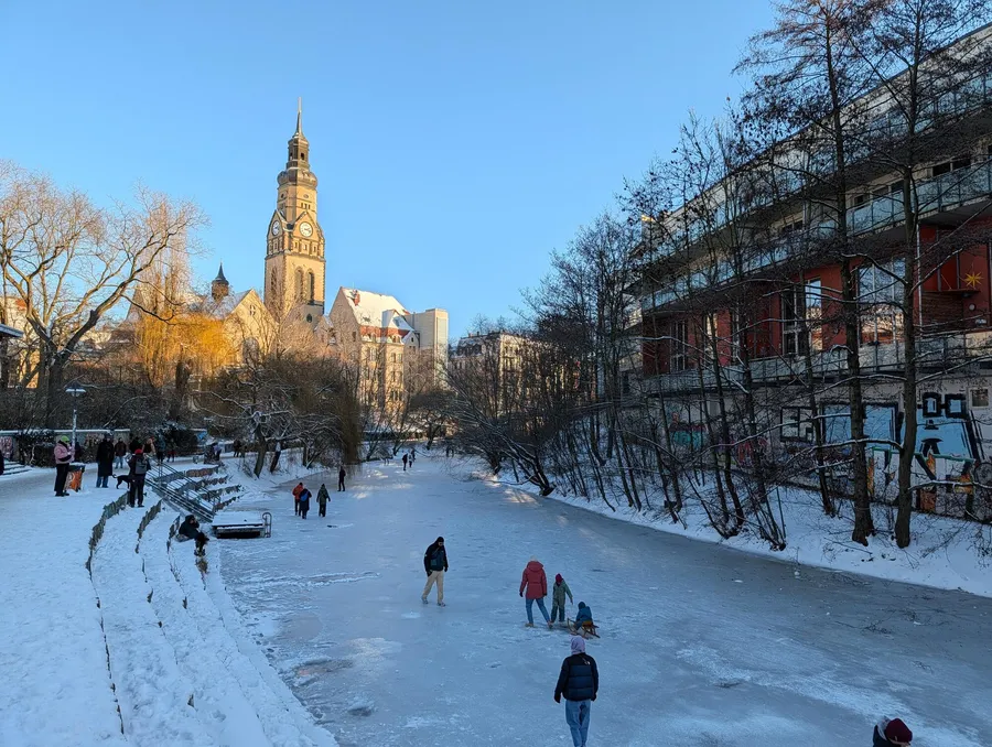 Karl-Heine-Bogen im Winter